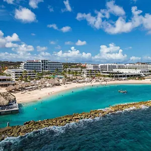 منتجع Mangrove Corendon Curacao Resort, Curio, يلمستاد
